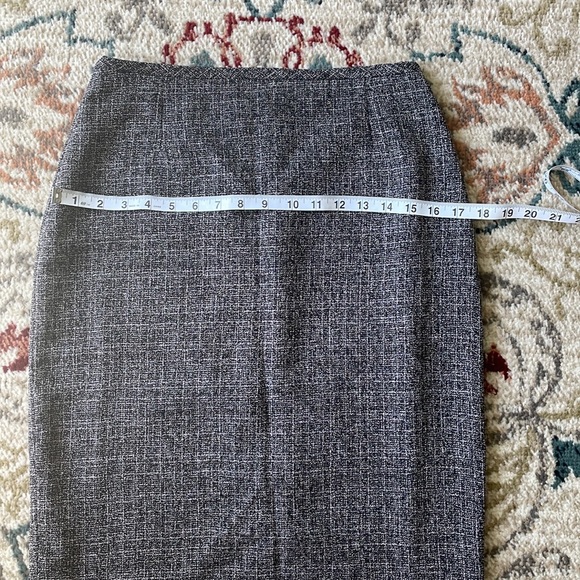 Chadwicks of Boston Skirt and Blazer Set - Picture 15 of 16